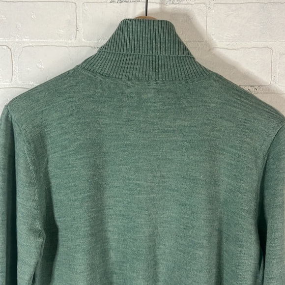 Pendleton Merino Wool Turtle Neck Sweater - Picture 6 of 11